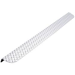 Dee Zee Tailgate Protector Aluminum Polished diamond plate Brite-Tread Series, 3-year limited warranty with 1-year on finish DZ2126