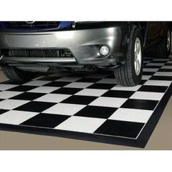 G-Floor Checkered Parking Pad, Black Border / 5' x 10'