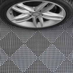 Swisstrax Pearl Grey Ribtrax Pro Garage Floor Tiles (6 Pack)