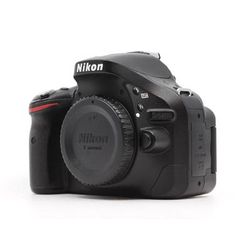 Used Nikon D5200