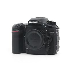 Used Nikon D7500