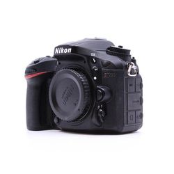 Used Nikon D7200