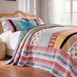 Thalia Reversible Cotton-Rich Bedspread Set by Greenland Home Fashions in Tango (Size QUEEN)