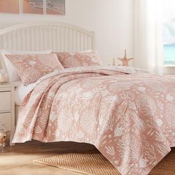 Greenland Home Fashions Marina Reversible Matelassé Coverlet Set, 3-Piece Full/Queen, Seafoam by Greenland Home Fashions in Blush (Size FL/QUE)