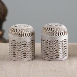 '2 Jali Openwork Floral-Themed Soapstone Decorative Jars'
