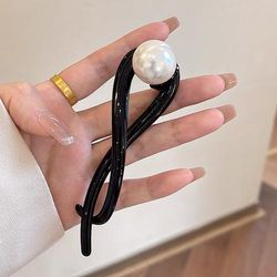 Twisted Design Twist Hair Clip With Acrylic Beads & Imitation Pearls For Women black White pearl