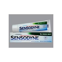 Toothpaste Mint Flavor 4 oz. Tube (691888_EA)