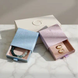 Drawer Jewelry Packaging Box High-End Exquisite Ring Necklace Earrings Display Storage Gift Box Jewelry Box Joyero 9.5*9.5*2.Cm