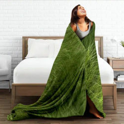 Couverture polyvalente en flanelle – Impression numérique d'herbe verte, idéale comme un ami, un chien, une sieste ou une couverture de camping en plein air