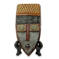 African beaded wood mask, 'Elavanyo'