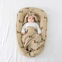 Portable Crib Travel Bed Infant Toddler Cotton Cradle for Newborn Baby Bed Bassinet Bumper New 95x60cm Baby Nest Bed with Pillow