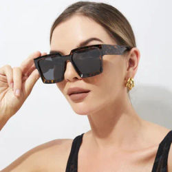 Lunettes de soleil carrées Vintage pour hommes et femmes, rétro, marque de styliste, unisexe, Ins Fahion, nuances populaires, UV400