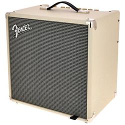 Fender Rumble 40 V3 Ivory B-Stock