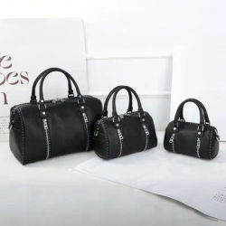 Nouveau style 2026 Sac Boston ZV pour femme - Sac bandoulière à poignée cloutée - Sac oreiller - Avec logo ailé