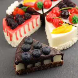 Artificial Fruit Cakes Dessert Fake Food Bread Simulation Cake Model Decoration Photography Props Display Ornament Kids Toys