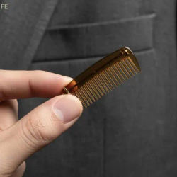 Portable Foldable Pocket Combs Oil Head Plastic Beard Combs Hair Styling Tool Combs For Man Women Folding Comb Barber Hair Tool