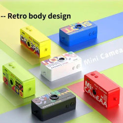 M9 Retro Thumb Keychain Camera 1080P HD Digital Camera With Flash Auto Focus Mini Camcorder Audio Video Recorder Cam for Student