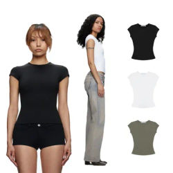 T-shirt basique slim à col rond, haut court style Hot Girl très élastique et amincissant, haut polyvalent style Hot Girl pour le quotidien, t-shirt slim très élastique