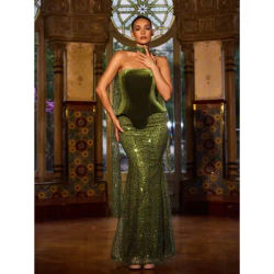 Robe de bal sirène longue en velours vert olive, bustier, avec col choker et cape drapée, ornée de strass étincelants, pour soirée formelle فساتين سهرة