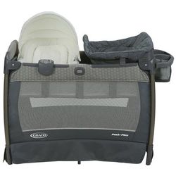 Graco Pack 'n Play Playard Newborn Napper Oasis with Soothe Surround Technology - Davis
