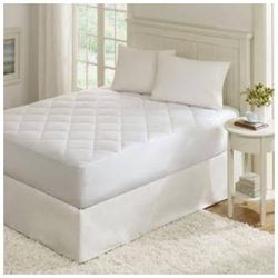 Madison Park Quiet Nights Twin Waterproof Cotton Mattress Pad in White - Olliix BASI16-0032