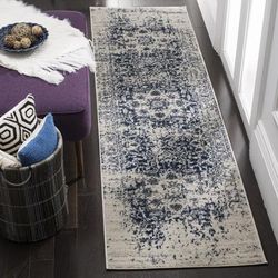 Madison 700 Collection 4' X 6' Rug in Ivory And Navy - Safavieh MAD798B-4