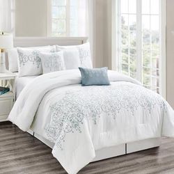 Geron 7 Piece Comforter Set Queen Size - Elight Home 21776Q