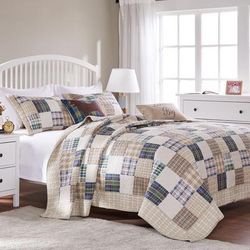 Oxford Quilt Set by Greenland Home Fashions in Multi (Size FL/QUE)