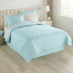 BH Studio Reversible Quilt by BH Studio in Light Aqua Ivory (Size KING)