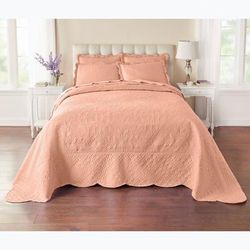 Lily Damask Bedspread by BrylaneHome in Light Coral (Size FULL)