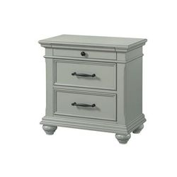 Picket House Furnishings Brooks 3-Drawer Nightstand with USB Ports in Grey - Picket House Furnishings SR300NS