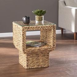 Pallston Water Hyacinth Accent Table by SEI Furniture in Natural