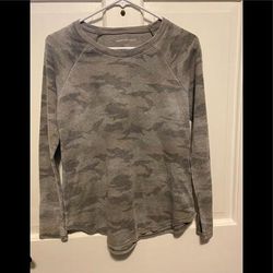 American Eagle Outfitters Tops | American Eagle Distressed Long Sleeve Camouflage Pattern Shirt | Color: Green | Size: Mj