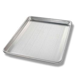 Chicago Metallic 40857 1/2 Half Size Bun / Sheet Pan - 18" x 13" x 1", 18 gauge Aluminum, Perforated, Silver