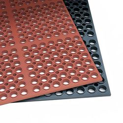 Cactus Mat 2522-C15 VIP Topdek Senior - 3' x 14', Rubber, Black
