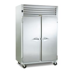 Traulsen G24313 Full Height Insulated Mobile Heated Cabinet w/ 6 Pan Capacity, 208v/1ph, Stainless Steel