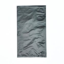 LK Packaging C09BK Merchandise Bag - 6 1/4" x 9 1/4", 0.6 mil HDPE, Black, Case of 1000