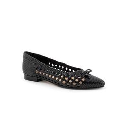 Women's Edith Flat by Trotters in Black (Size 8 1/2 M)