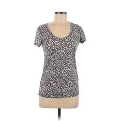 Kenneth Cole New York Short Sleeve T-Shirt: Gray Animal Print Tops - Women's Size Medium