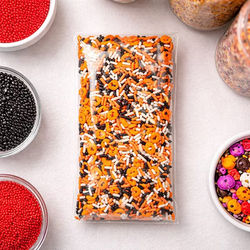 Small Resealable Adhesive Flap Clear Bag for Crafts Candies Sprinkle Mixes Bag Size: 2 15/16" x 5 3/4" 100 Bags Crystal Clear Bags