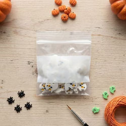 Crystal Clear Zip Bags + White Block 3" x 3" 100 pack