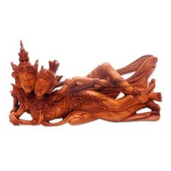 'Hand-Carved Rama and Sita Sculpture from Bali'