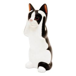 Wood sculpture, 'Hear No Evil Spotted Cat' - Albesia Wood Sculpture