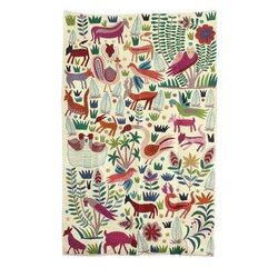 'Chain-Stitched Animal-Themed Wool Area Rug (5x8) from India'