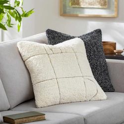 Sence 22" Square Modern Wool Cream Throw Pillow - Boutique Rugs