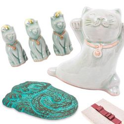 House Full of Cats,'Curated Cat Gift Set with Figurine Wall Art and 3 Ornaments'