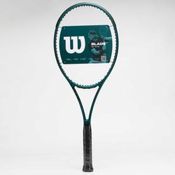 Wilson Blade 98 (16x19) v9 Tennis Racquets