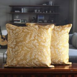 Honey Nature,'Leafy Honey and Ivory Cotton Blend Cushion Covers (Pair)'