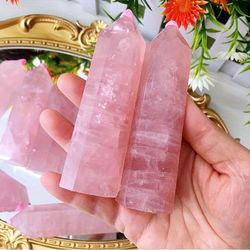 1pc Rose Quartz Natural Crystal Tower 2.7"-3.1"/6.86cm-7.87cm 6 Sided Single Point Energy Crystal Stone Meditation Interior Decor Collection Gift