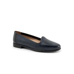 Women's Liz Lux Loafer by Trotters in Navy (Size 5 1/2 M)